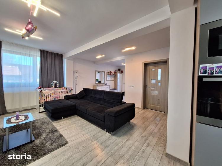 Casă cu 4 camere cu Teren 364 Mp în Jucu