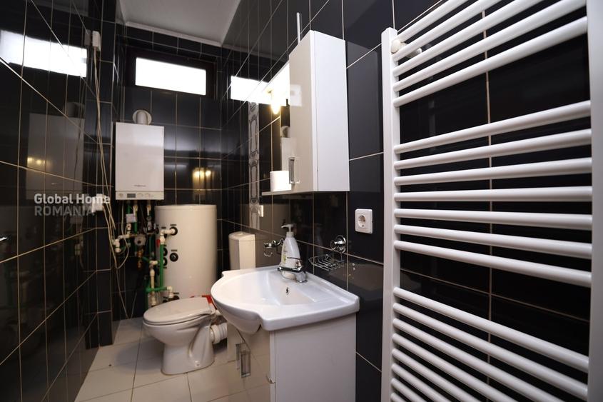 Casă individuală cu 7 camere cu Canalizare în Vitan Mall