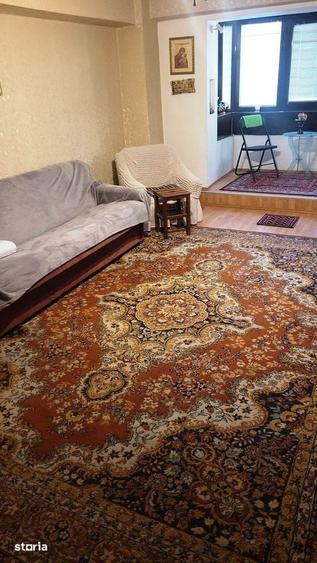 Apartament cu 4 camere decomandat în Ultracentral