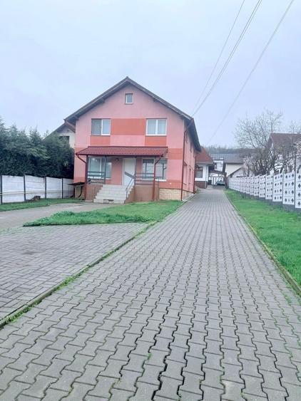Casă individuală cu 4 camere cu Teren 300 Mp în Cetate