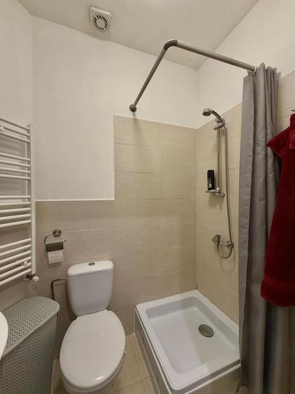 Apartament cu 3 camere decomandat în Sinaia