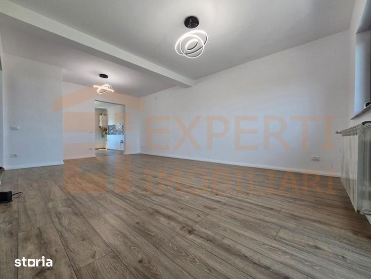 Casă cu 4 camere cu Teren 241 Mp în Brătianu
