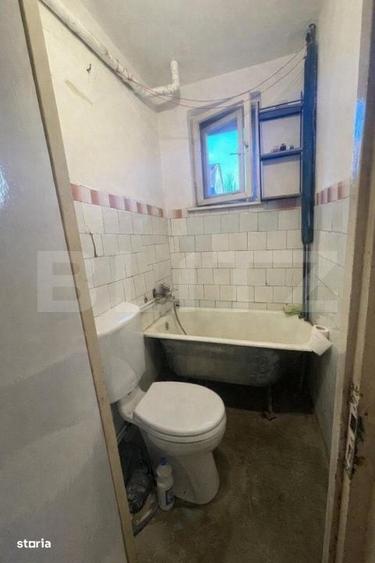 Apartament cu 3 camere semidecomandat în Central