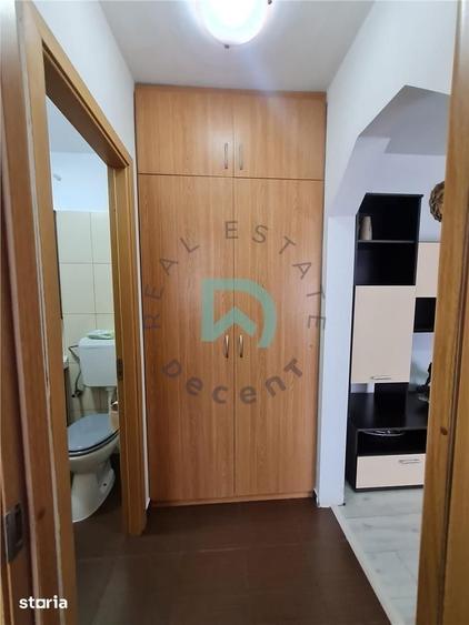 Apartament cu 2 camere semidecomandat în Florilor