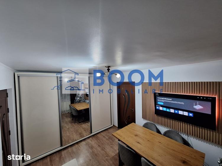 Apartament cu 3 camere semidecomandat în Ostroveni