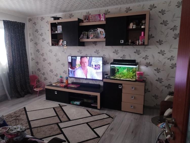 Apartament cu 3 camere decomandat în Radu Negru
