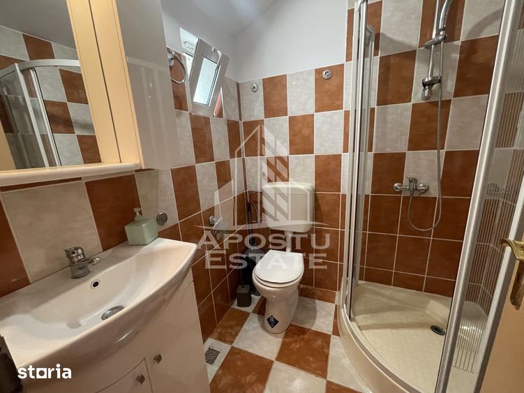 Spațiu comercial, de 70 mp, în Aradului
