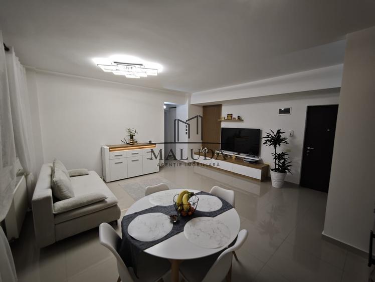 Apartament cu 3 camere decomandat, mobilat în Găvana Platou