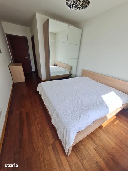 Apartament cu 3 camere decomandat în Dudești