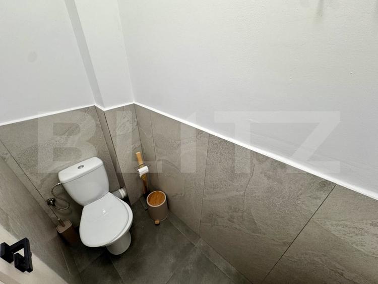Spațiu comercial, de 51.200000762939 mp, în Exterior Est