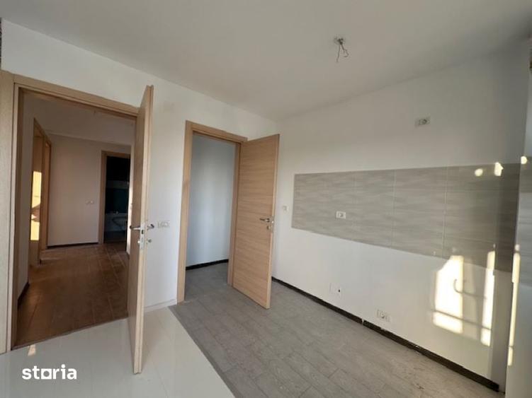 Apartament cu 3 camere decomandat în Nufărul