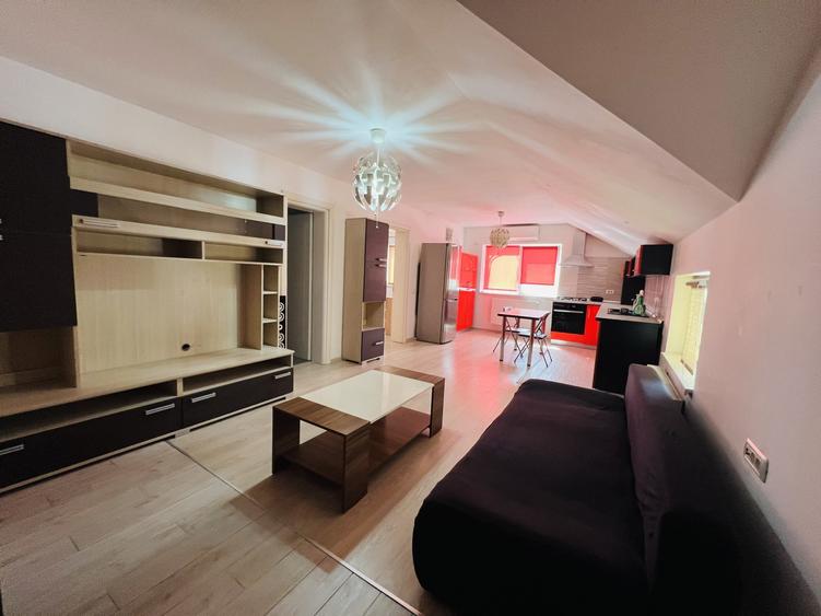Apartament cu 2 camere semidecomandat, mobilat în Dumbrăvița