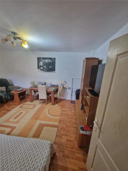 Casă cu 4 camere cu Teren 180 Mp în Crișan