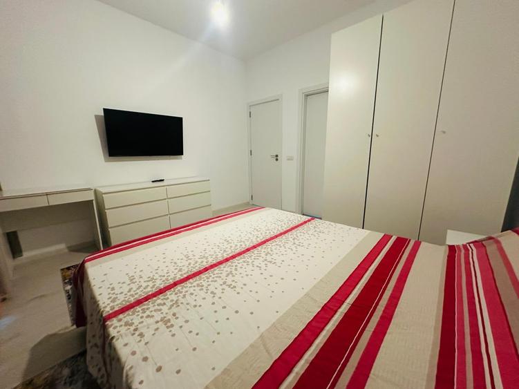 Apartament cu 3 camere decomandat, mobilat în Theodor Pallady