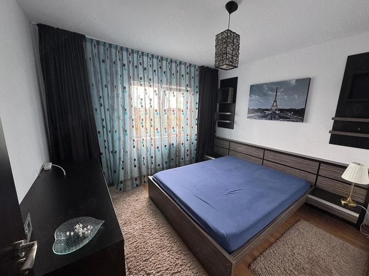Apartament cu 3 camere decomandat în Nufărul