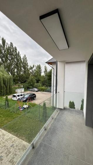 Apartament cu 4 camere decomandat în Central
