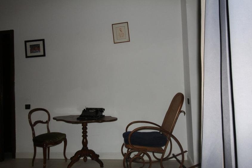 Apartament cu 3 camere decomandat, mobilat în Dorobanți