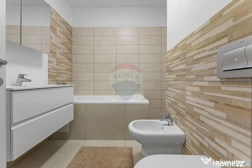 Apartament cu 3 camere decomandat în Malul Mureșului
