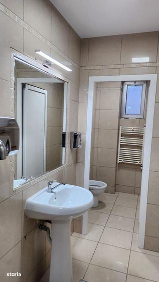 Spațiu comercial, de 1,139 mp, în Dămăroaia