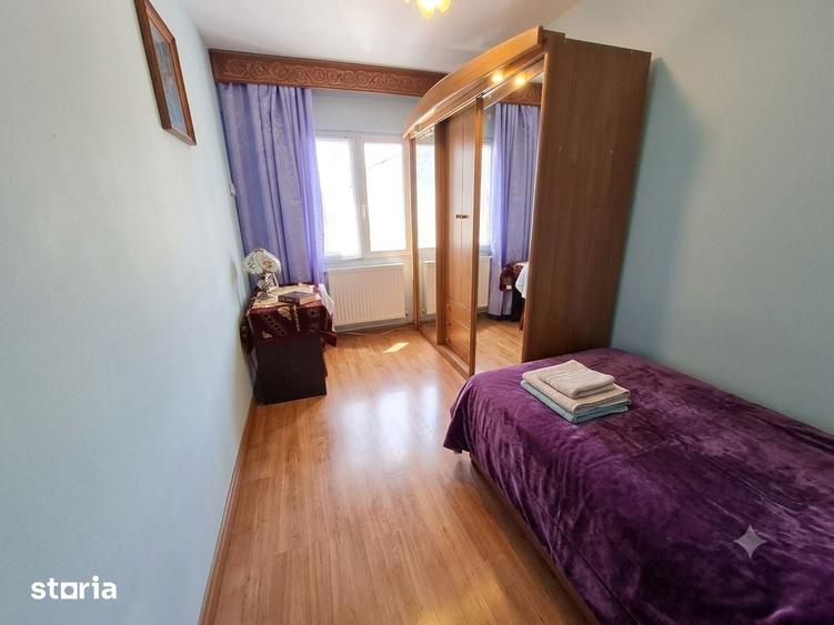 Apartament cu 3 camere semidecomandat în Cornișa