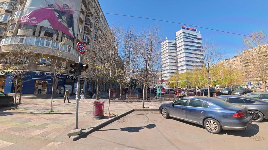 Spațiu comercial, de 250 mp, în P-ța Muncii