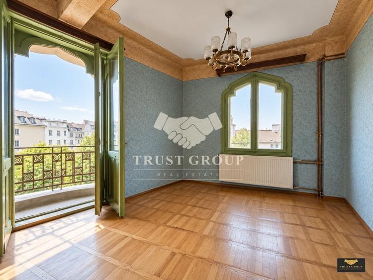 Apartament cu 4 camere semidecomandat în Unirii