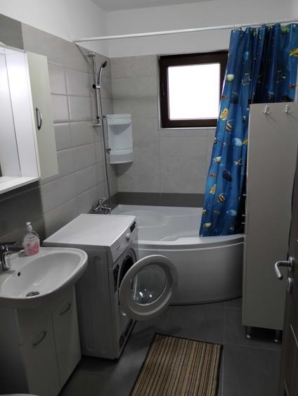 Garsonieră decomandată în Dobroești