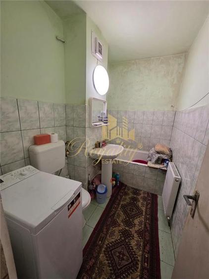 Garsonieră decomandată, mobilată în Soarelui