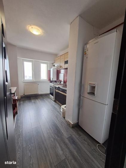 Apartament cu 4 camere în Ultracentral