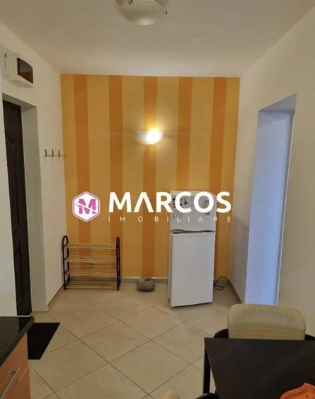 Apartament cu 2 camere semidecomandat în Micro I