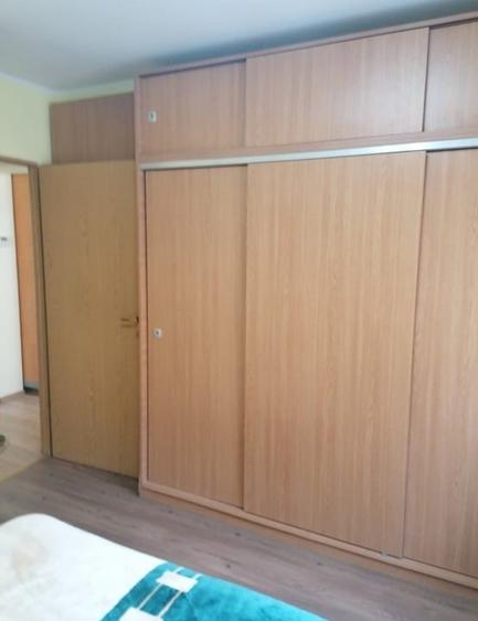 Apartament cu 2 camere decomandat în Răcădău