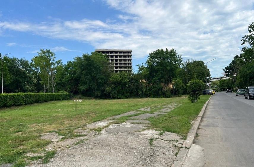 Teren Construcții intravilan de 1042 mp, în Central