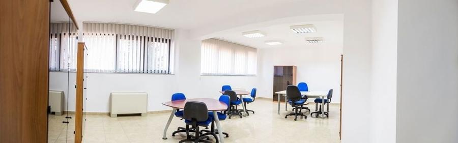 Spațiu comercial, de 2,207 mp, în Lugoj
