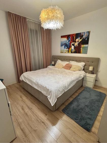 Apartament cu 2 camere semidecomandat, mobilat în Pantelimon