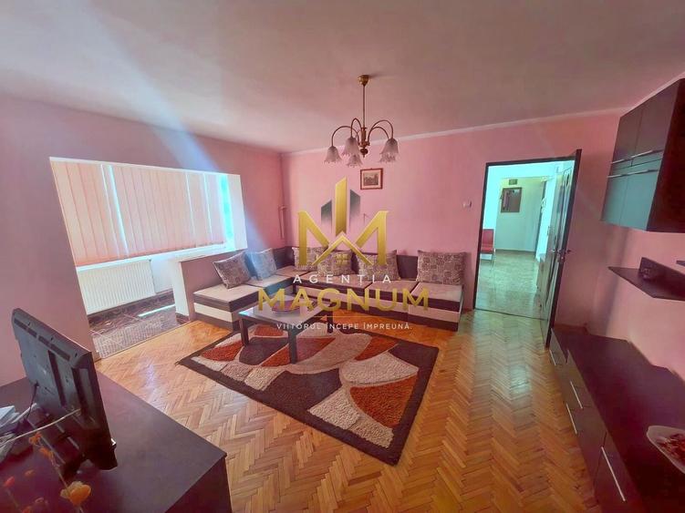 Apartament cu 3 camere semidecomandat, mobilat în Gării