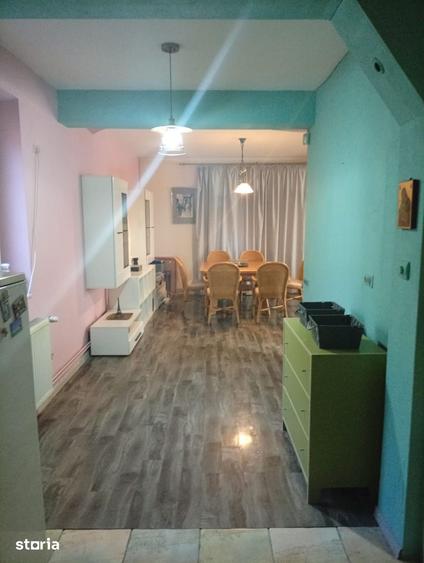 Casă cu 4 camere cu Teren 427 Mp în Chiajna