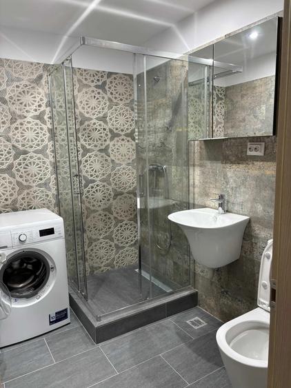 Apartament cu 2 camere decomandat, mobilat în Calea Călărașilor