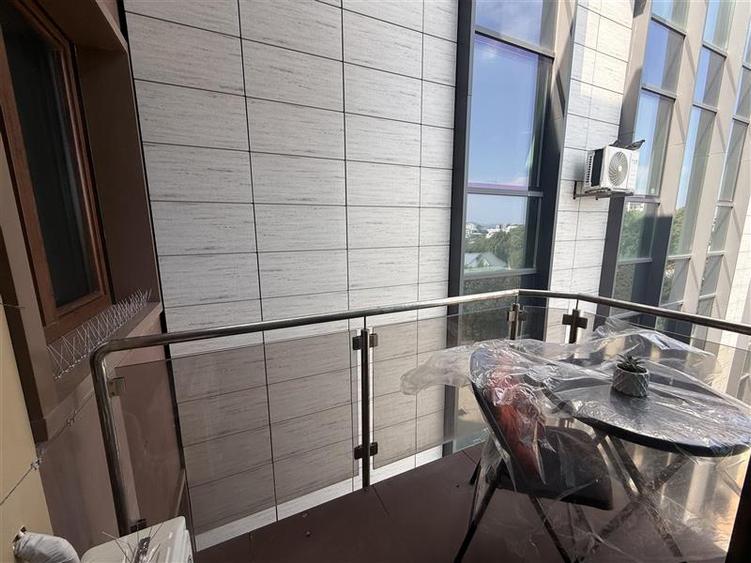 Apartament cu 2 camere decomandat, mobilat în Aeroport