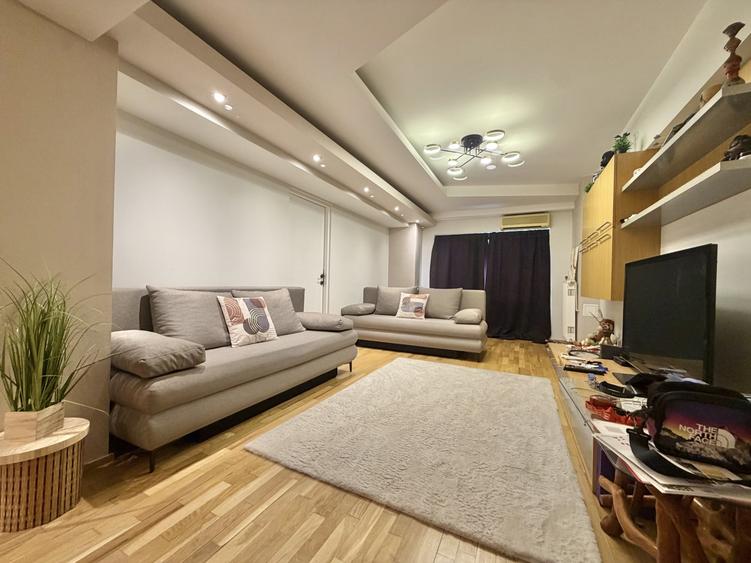 Apartament cu 3 camere decomandat, mobilat în Tipografilor