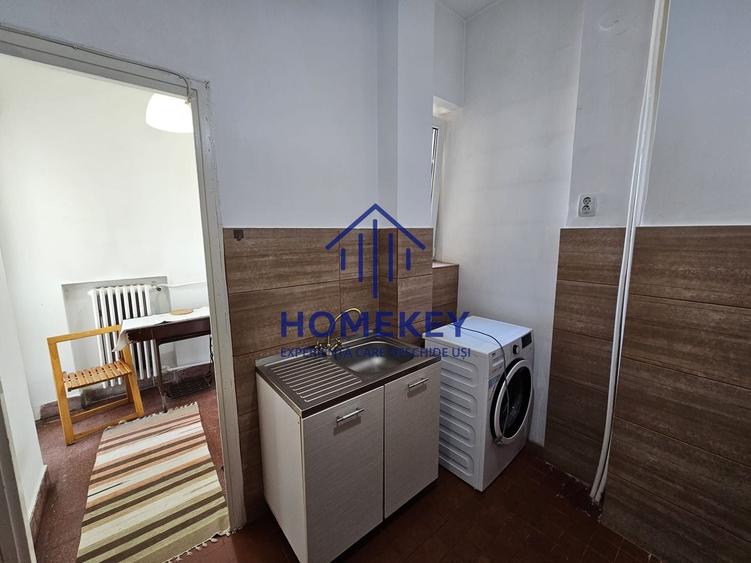 Apartament cu 2 camere semidecomandat, mobilat în Națiunile Unite