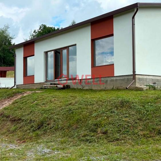 Casă individuală cu 3 camere cu Teren 1862 Mp în Exterior Est