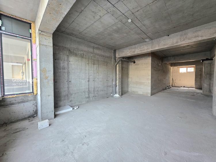 Spațiu comercial, de 89 mp, în Obor