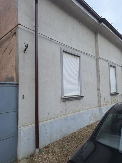 Casă cu 3 camere în Alfa