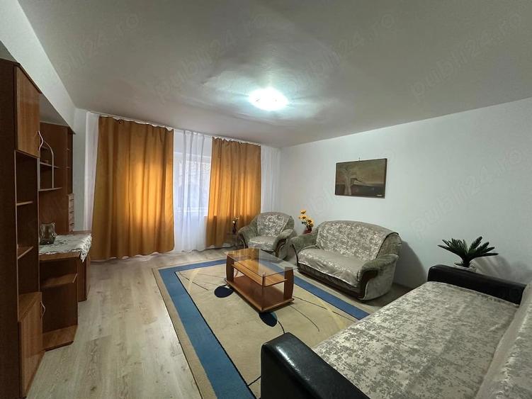 Apt. 2 camere, Bulevard Republicii-Democratiei-Anul 1848, Parter, curte interioara, pret 2000 lei - 1