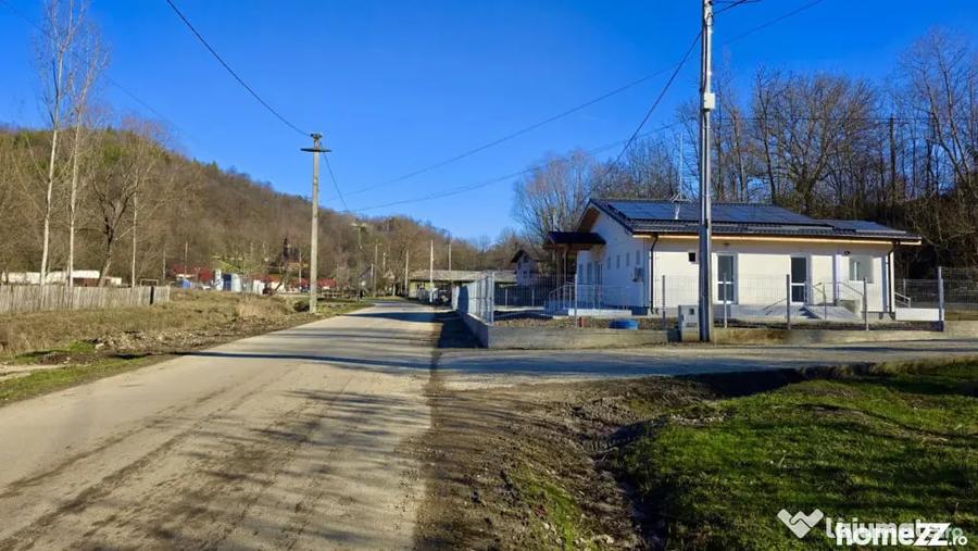 Teren de 4549 mp, în Gura Vitioarei