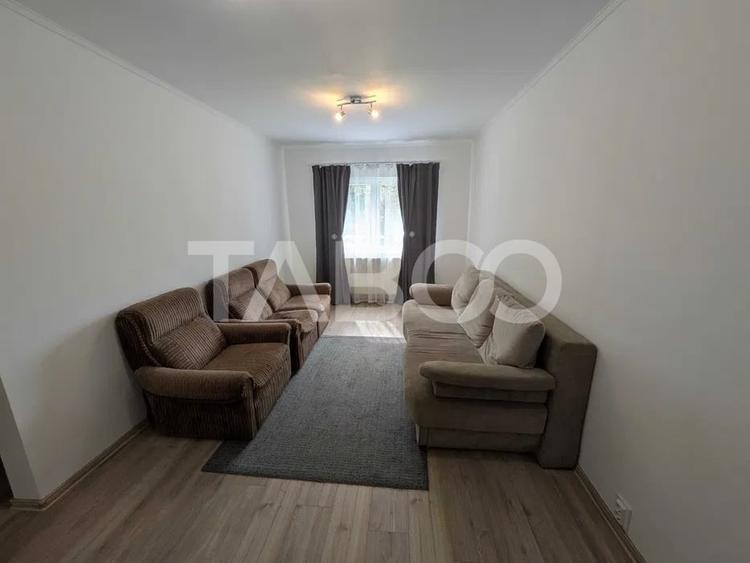 Apartament cu 3 camere semidecomandat, mobilat în Mărăști
