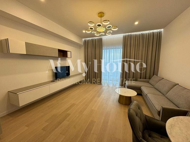 Apartament cu 2 camere decomandat, mobilat în Barbu Văcărescu