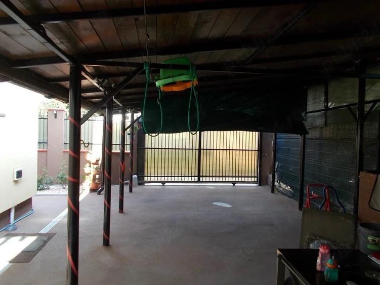 Casă cu 3 camere cu Teren 250 Mp în Săcălaz