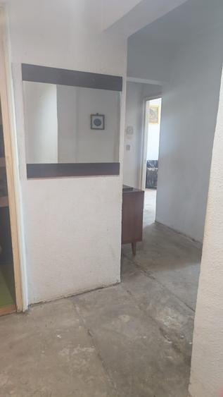 Apartament cu 3 camere decomandat în Morarilor