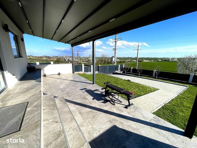 Casă cu 3 camere cu Teren 625 Mp în Păulești